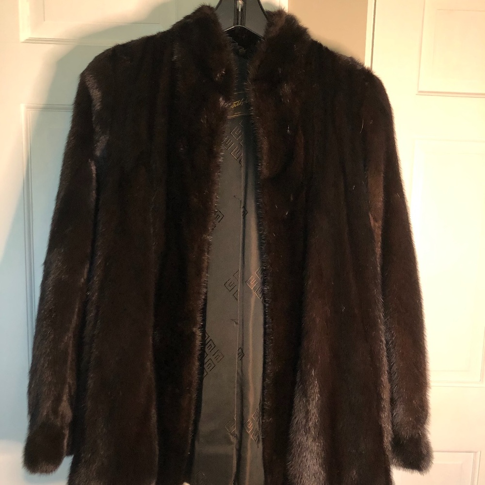 Excellent Vintage Small Mink Fur Coat Jacket - Che